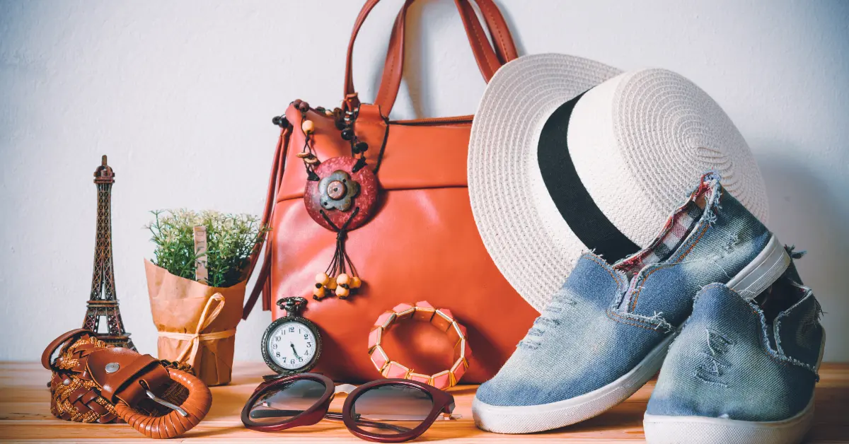 Best Fashion Accessories for Women: From Chic to Statement Pieces